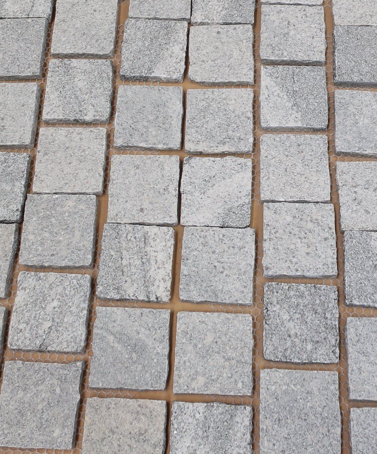 Neo Grey granite cobble