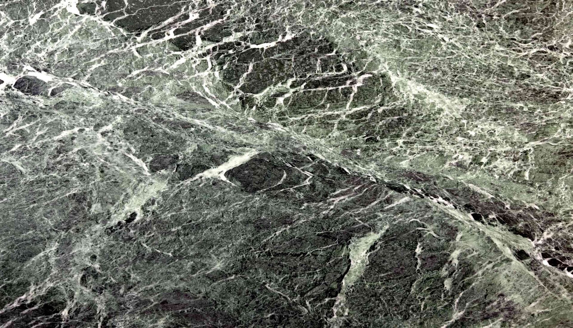 Derwent green marble slab with white veining