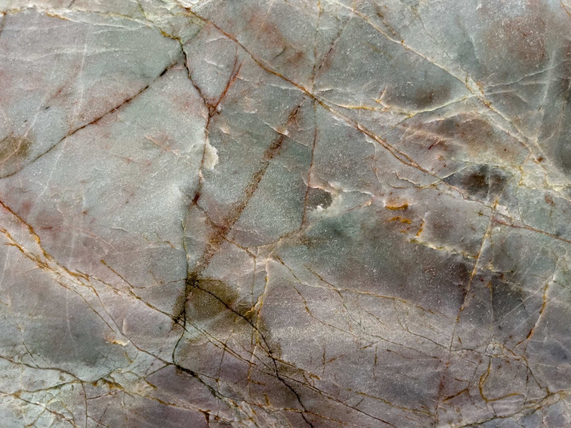 Amazonica green quartzite slab